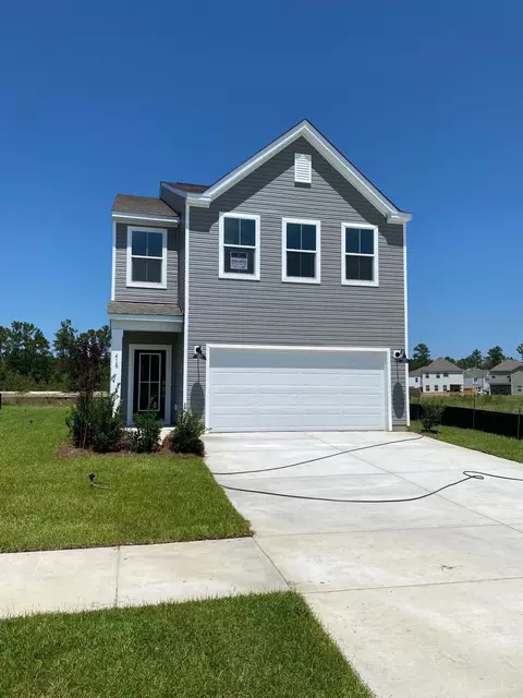 418 Colfax Ln, Summerville, SC 29486