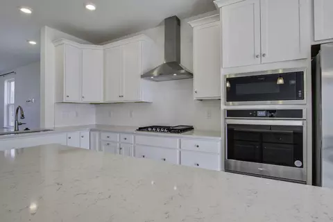 Kitchen - 847 Recess Point Dr, Moncks Corner, SC 29461 photo 2 of 3