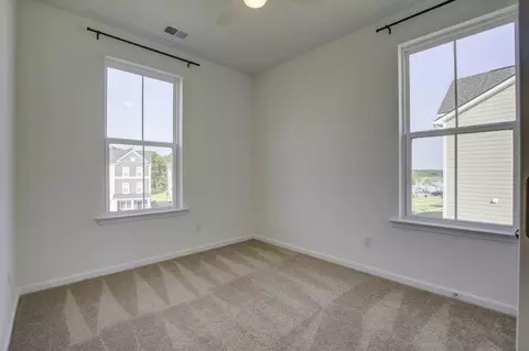 Bedroom - 847 Recess Point Dr, Moncks Corner, SC 29461 photo 6 of 8