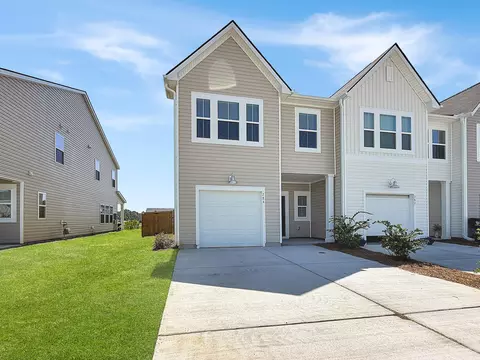 784 Ridgley Dr, Summerville, SC 29486
