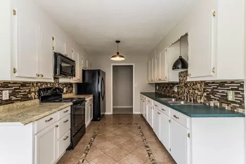 Kitchen - 1305 Aubry Dr, Moncks Corner, SC 29461 photo 1 of 2