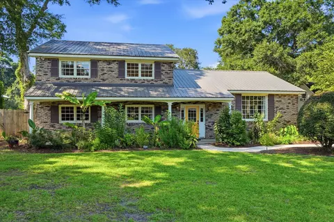 454 Trapier Dr, Charleston, SC 29412