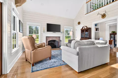 Living - 703 Bay Rd, Rowesville, SC 29133 photo 5 of 8