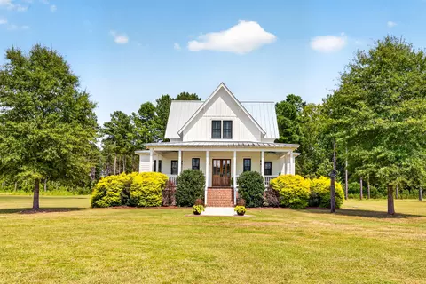 Exterior - 703 Bay Rd, Rowesville, SC 29133 photo 2 of 34