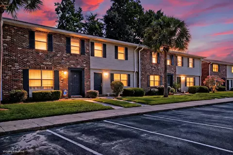 415 Parkdale Dr #16D, Charleston, SC 29414