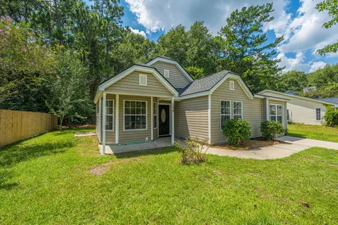 108 Palm Ct, Summerville, SC 29486