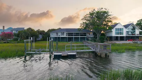 70 Rebellion Rd, Charleston, SC 29407