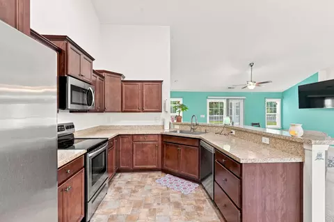 Kitchen - 248 Timber Run Dr, Georgetown, SC 29440 photo 3 of 3
