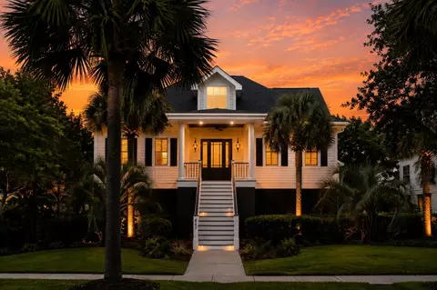 847 Dunham St, Daniel Island, SC 29492