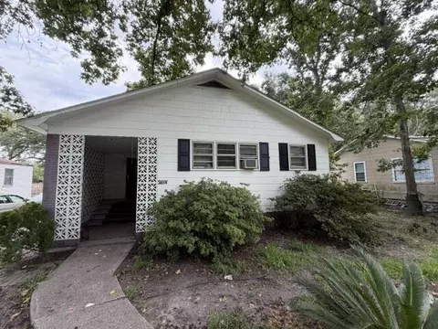 2691 Olympia Ave, North Charleston, SC 29405