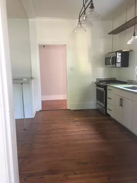 41 Ashton St, Charleston, SC 29403