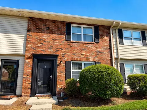 415 Parkdale Dr #6B, Charleston, SC 29414