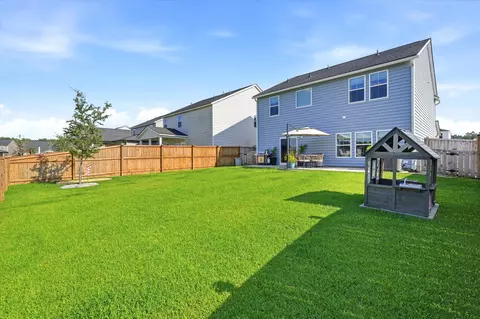 Exterior - 716 Pine Warbler Ln, Moncks Corner, SC 29461 photo 5 of 8