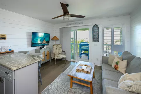 1300 Ocean Blvd #337, Isle Of Palms, SC 29451