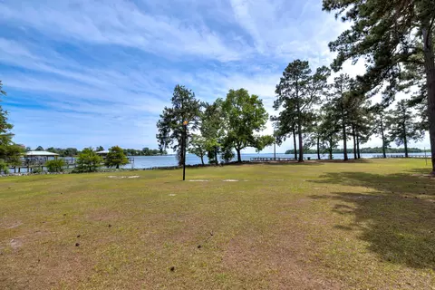 View/Area - 2302 Cypress Pointe # B302, Manning, SC 29102 photo 7 of 25