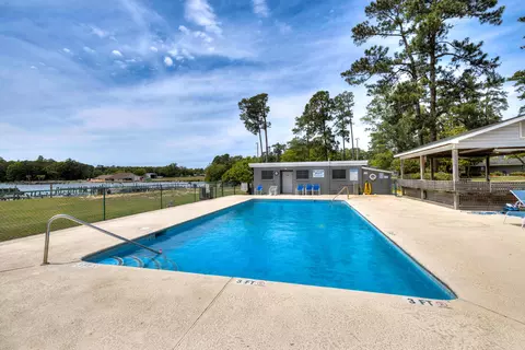 Exterior - 2302 Cypress Pointe # B302, Manning, SC 29102 photo 8 of 8