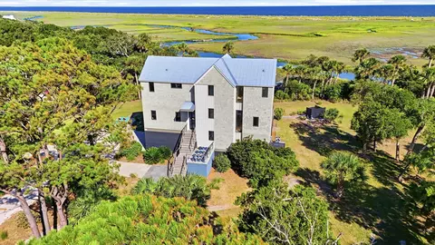 618 Flowers Dr, Edisto Island, SC 29438