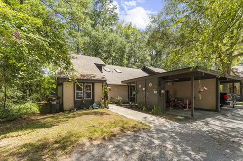 105 Chattum Ct, Summerville, SC 29485