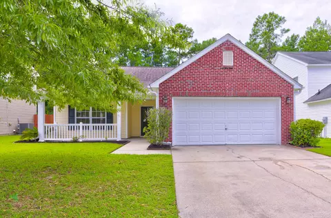 450 Dovetail Cir, Summerville, SC 29483