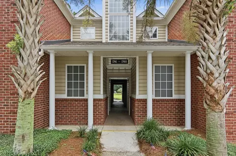1744 Wyngate Cir, Mount Pleasant, SC 29466