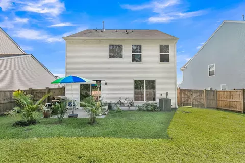Exterior - 337 Blue Oak Dr, Moncks Corner, SC 29461 photo 2 of 10
