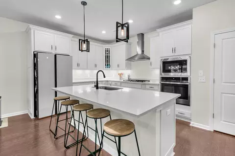 Kitchen - 337 Blue Oak Dr, Moncks Corner, SC 29461 photo 3 of 7