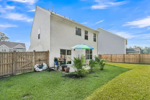 Exterior - 337 Blue Oak Dr, Moncks Corner, SC 29461 photo 4 of 10