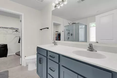 Bath - 337 Blue Oak Dr, Moncks Corner, SC 29461 photo 2 of 5