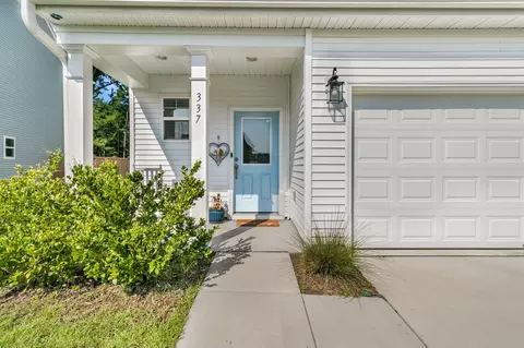 Exterior - 337 Blue Oak Dr, Moncks Corner, SC 29461 photo 7 of 10