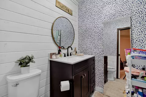 Bath - 1103 Cass Dr, Moncks Corner, SC 29461 photo 3 of 5