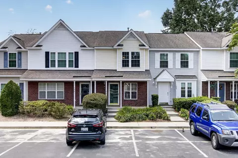 7963 Shadow Oak Dr, North Charleston, SC 29406