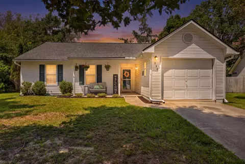 110 Persimmon Cir, Goose Creek, SC 29445