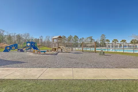 Exterior - 621 Pendleton Dr, Moncks Corner, SC 29461 photo 18 of 21