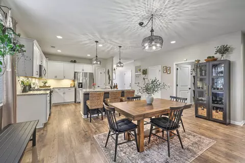 Dining - 621 Pendleton Dr, Moncks Corner, SC 29461 photo 1 of 2