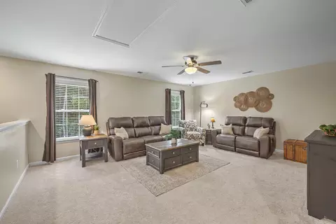 Entry Way - 621 Pendleton Dr, Moncks Corner, SC 29461 photo 7 of 8