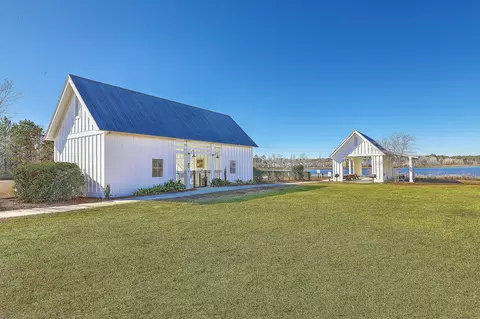 Exterior - 621 Pendleton Dr, Moncks Corner, SC 29461 photo 19 of 21