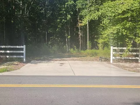5863 Miley Hill Rd, Ravenel, SC 29470