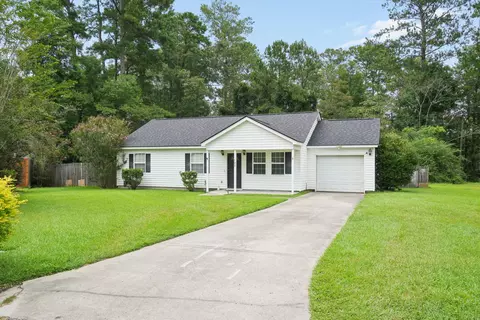 123 Giles Dr, Goose Creek, SC 29445