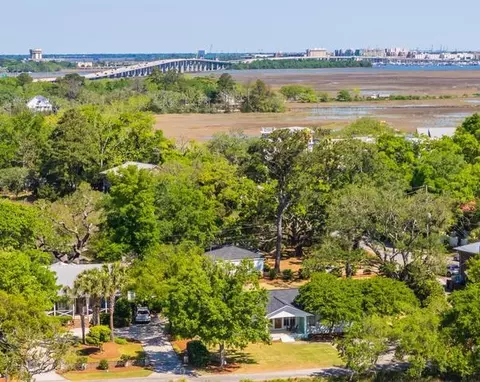 1259 Harbor View Rd, Charleston, SC 29412