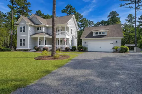 336 Mckennas Pl, Huger, SC 29450