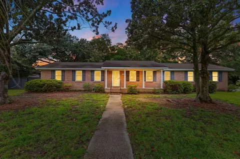 5301 Helene Dr, North Charleston, SC 29418