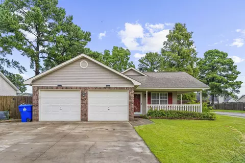 7700 Buck Pond Rd, North Charleston, SC 29418