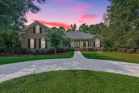 136 Welchman Ave, Goose Creek, SC 29445