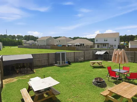Exterior - 411 Cedarview Rd, Summerville, SC 29486 photo 3 of 8
