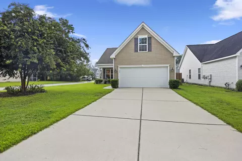 4952 Serene Ln, Hollywood, SC 29449