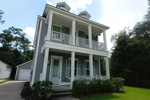 113 W Respite Ln, Summerville, SC 29483