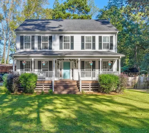 123 Sand Dollar Ln, Summerville, SC 29483