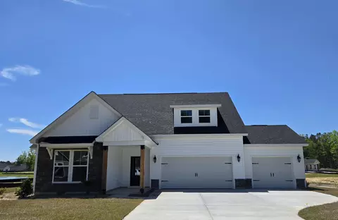 103 Augusta Pass Dr, Ridgeville, SC 29472