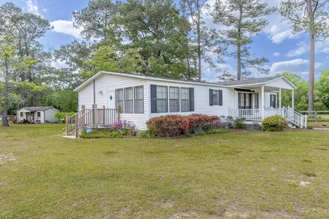 652 Tee Vee Rd, Elloree, SC 29047 photo 2