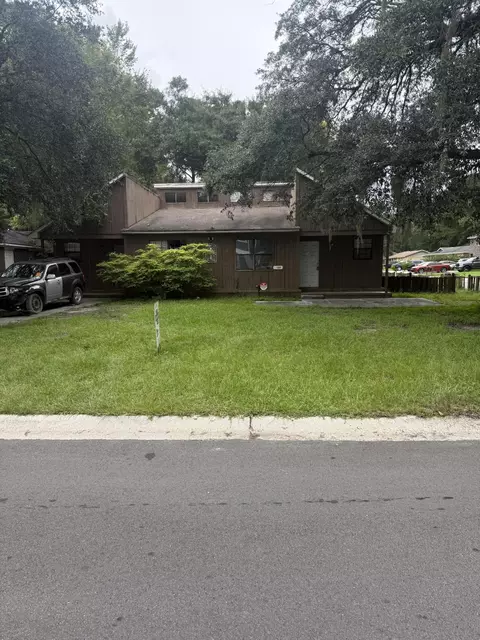 100 Langley Dr #A, Summerville, SC 29485